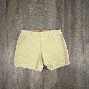 SPANX 6" Twill 4-way Stretch Pull-on Shorts Medium; Almond Beige Tan Khaki